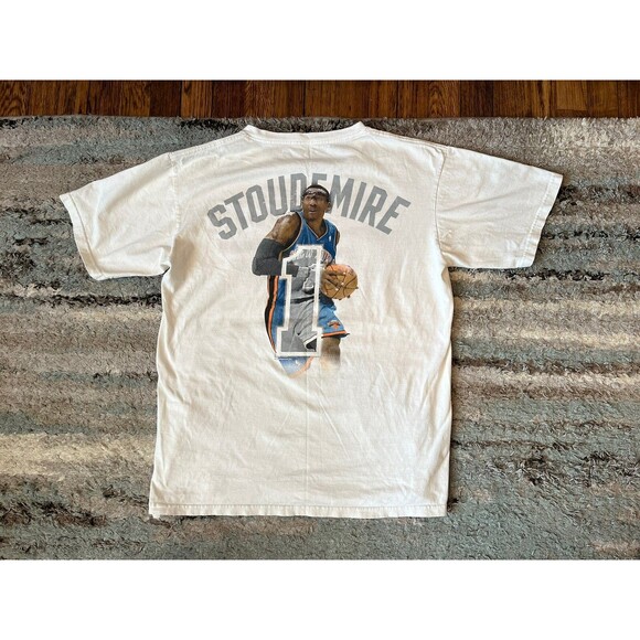 Amare Stoudemire S.T.A.T. -  New York Knicks Graphic T Shirt 2 Sided - Medium - Picture 1 of 8